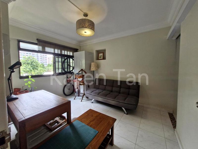 5 Room (5I) HDB for Rent in  567 Hougang Street 51 - Image 3
